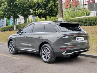 Lincoln Corsair 2025, 10000 км, за 23219.09 USD