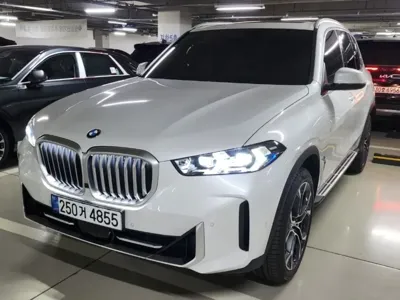 BMW X5 2025, 2500 км, за 35071.02 USD