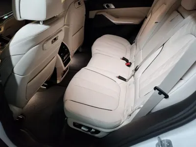 BMW X5 2025, 2500 км, за 35071.02 USD - фото 14