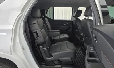 ChevroletGMDaewoo Traverse 2020, 56324 км, за 14535.97 USD - фото 11