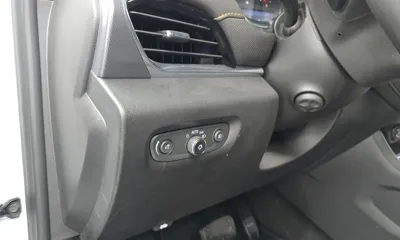 ChevroletGMDaewoo Traverse 2020, 56324 км, за 14535.97 USD - фото 18
