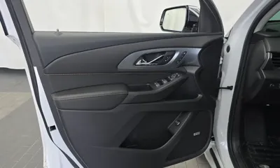 ChevroletGMDaewoo Traverse 2020, 56324 км, за 14535.97 USD - фото 24