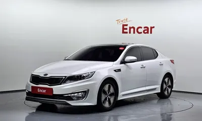 Kia K5 · 2014 год