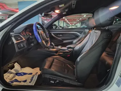 BMW 4-Series 2018, 105442 км, за 10831.04 USD