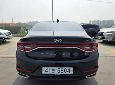 Hyundai Grandeur 2017, 113143 км, за 7409.58 USD
