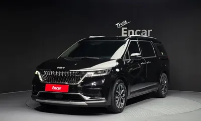 Kia Canival · 2023 год