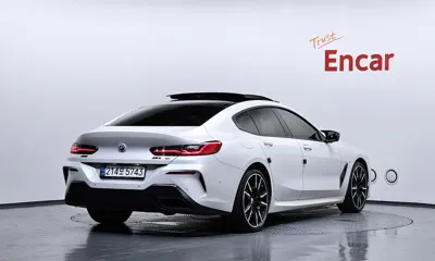 BMW 8-Series 2023, 86036 км, за 42319.45 USD