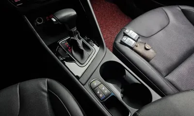 Kia Niro 2018, 108252 км, за 9230.97 USD - фото 9