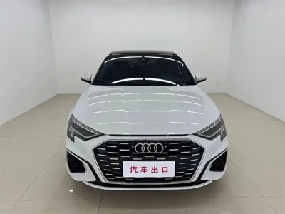 Audi A3 2023, 19000 км, за 23545.34 USD