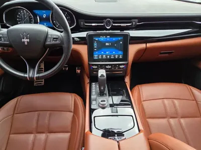 Maserati Quattroporte 2019, 12300 км, за 39312.85 USD - фото 7