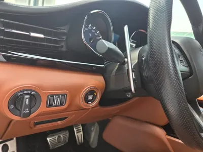 Maserati Quattroporte 2019, 12300 км, за 39312.85 USD - фото 9