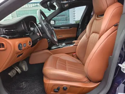 Maserati Quattroporte 2019, 12300 км, за 39312.85 USD - фото 12