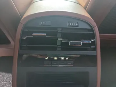 Maserati Quattroporte 2019, 12300 км, за 39312.85 USD - фото 18