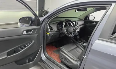 Hyundai Tucson 2016, 166513 км, за 5070.53 USD - фото 10