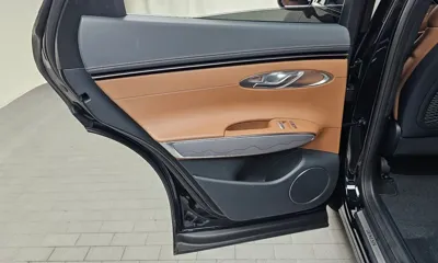 Genesis GV70 2023, 61145 км, за 25141.13 USD - фото 25