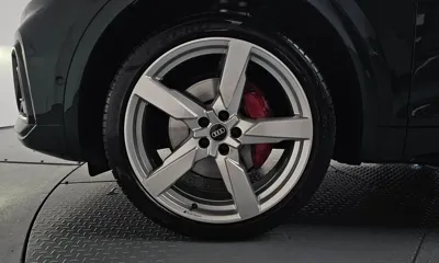 Audi SQ5 2023, 21217 км, за 37535.81 USD