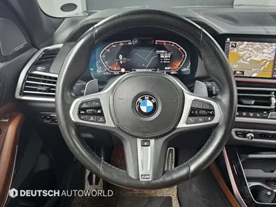 BMW X7 2020, 84797 км, за 47491.88 USD - фото 13