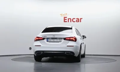 Mercedes-Benz A-Class 2021, 68710 км, за 15426.02 USD