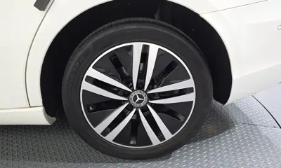 Mercedes-Benz A-Class 2021, 68710 км, за 15426.02 USD - фото 21