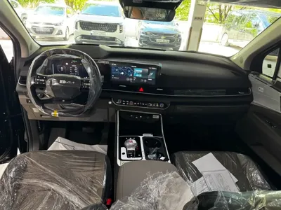 Kia Canival 2026, 2700 км, за 32661.31 USD - фото 7