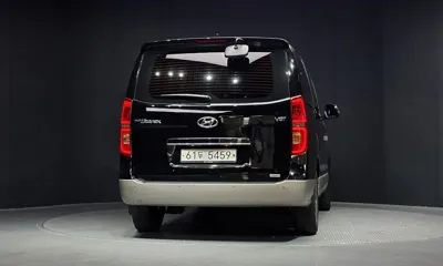 Hyundai Starex 2019, 36399 км, за 16082.45 USD