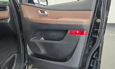 Hyundai Starex 2019, 36399 км, за 16082.45 USD - фото 25