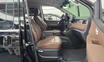 Hyundai Starex 2019, 36399 км, за 16082.45 USD - фото 26
