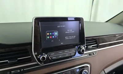 Hyundai Starex 2019, 36399 км, за 16082.45 USD - фото 27