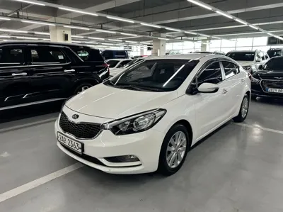 Kia K3 · 2015 год