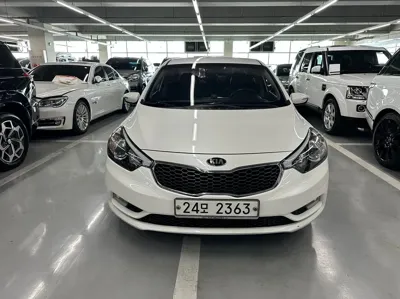 Kia K3 2015, 81914 км, за 4875.51 USD