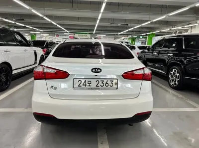 Kia K3 2015, 81914 км, за 4875.51 USD