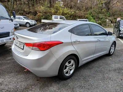 Hyundai Avante 2013, 149977 км, за 2743.26 USD