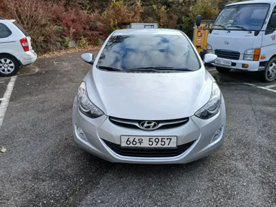 Hyundai Avante 2013, 149977 км, за 2743.26 USD