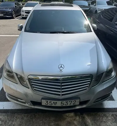 Mercedes-Benz E-Class · 2011 год