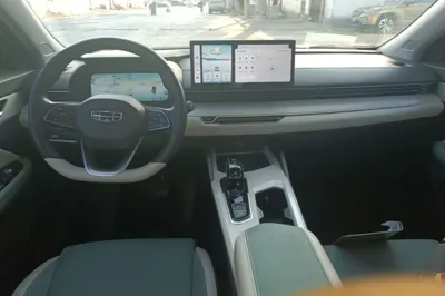 Geely Auto Emgrand L HiP 2022, 43400 км, за 9323 USD - фото 12