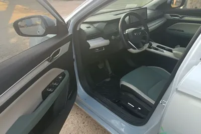 Geely Auto Emgrand L HiP 2022, 43400 км, за 9323 USD - фото 18