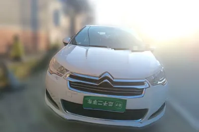 Citroen C4L 2014, 118699 км, за 3309 USD