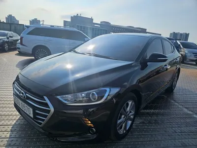Hyundai Avante 2017, 150089 км, за 5156.01 USD