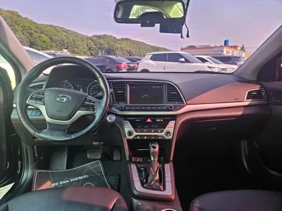 Hyundai Avante 2017, 150089 км, за 5156.01 USD - фото 9