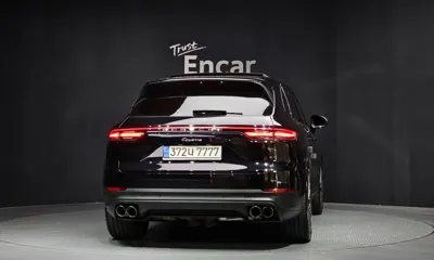 Porsche Cayenne 2019, 74563 км, за 45596.12 USD