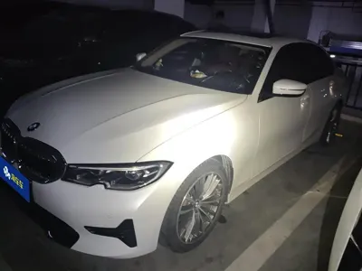 BMW 3 Series · 2021 год