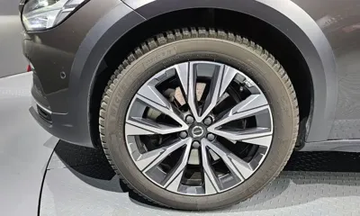 Volvo V90 2021, 111294 км, за 21125.81 USD
