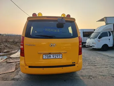 Hyundai Starex 2020, 14805 км, за 14910.66 USD