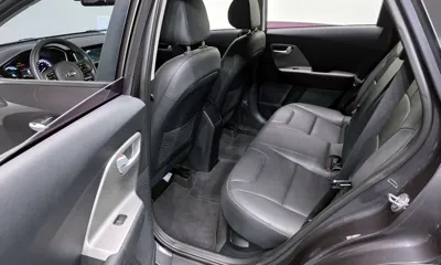 Kia Niro 2020, 105670 км, за 9897.76 USD - фото 12