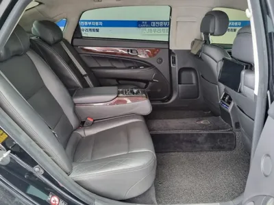 Hyundai Equus 2014, 291505 км, за 4232.6 USD - фото 16