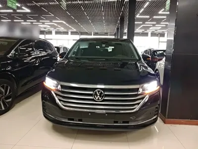Volkswagen Viloran 2022, 71200 км, за 19128.53 USD