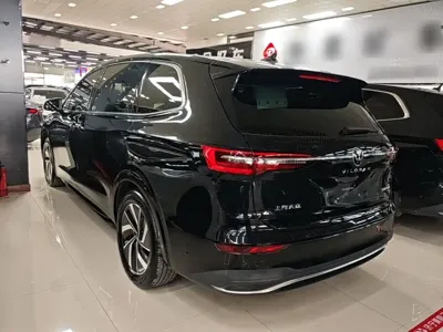 Volkswagen Viloran 2022, 71200 км, за 19128.53 USD