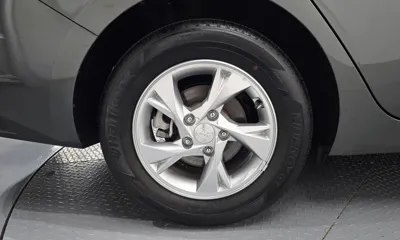 Hyundai Avante 2023, 63077 км, за 10097.73 USD