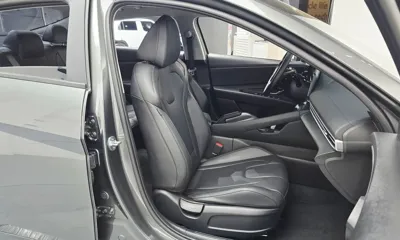 Hyundai Avante 2023, 63077 км, за 10097.73 USD - фото 26