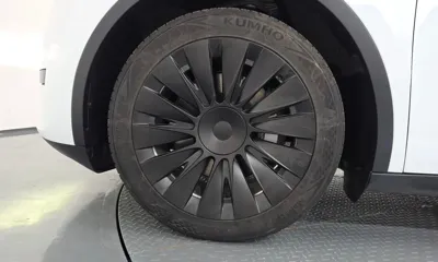 Tesla Model Y 2023, 29336 км, за 25912.23 USD